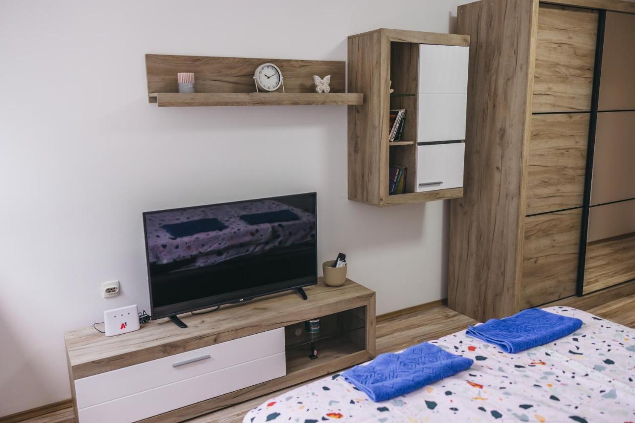 Riverview Ниш Екстер'єр фото