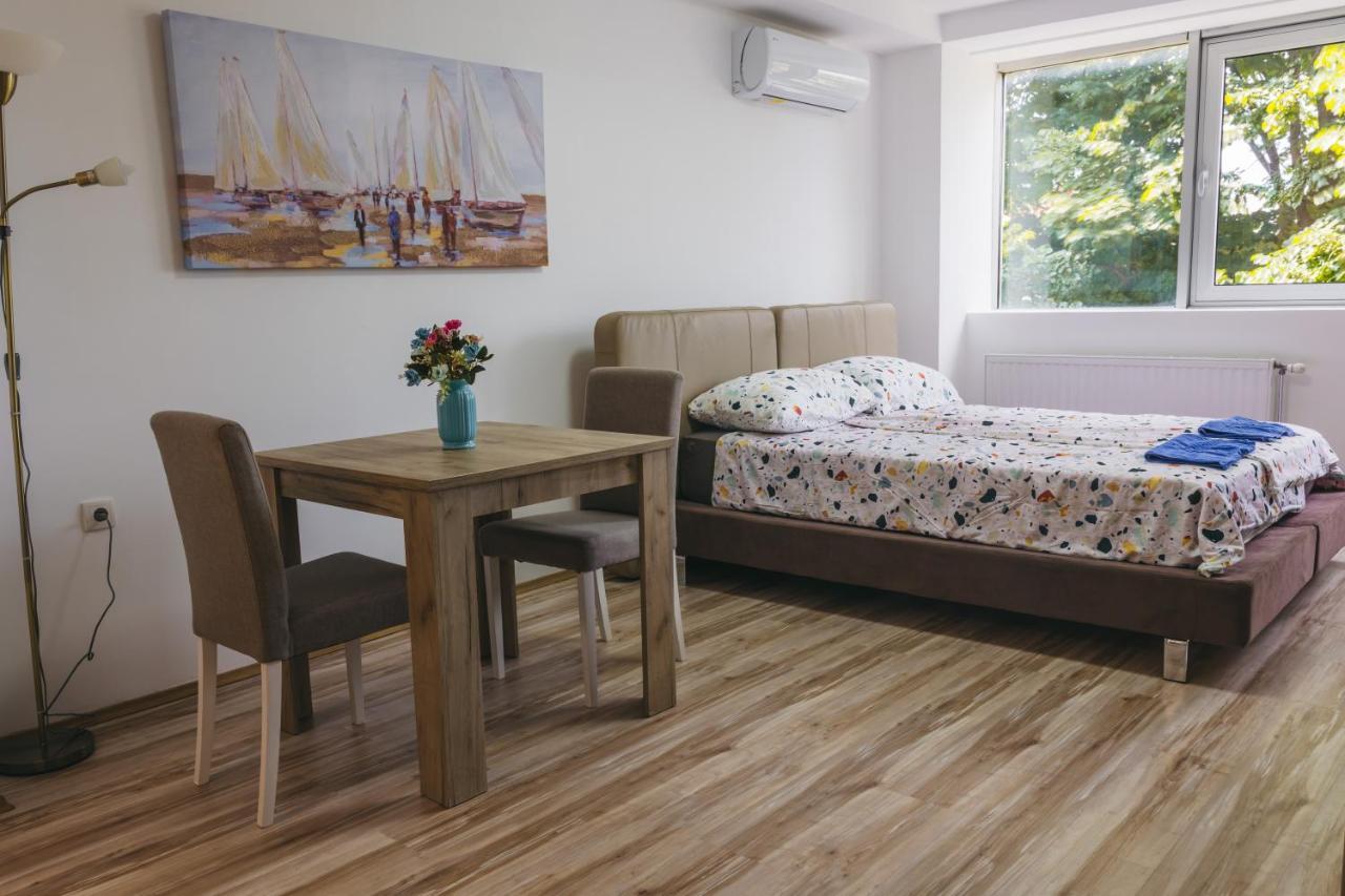 Riverview Ниш Екстер'єр фото